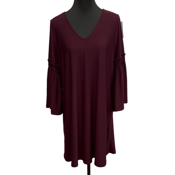 Chelsea & Theodore Dresses & Skirts - Chelsea & Theodore Women’s 0X Burgundy V-Neck Bell Sleeve Swing Dress A-Line NWT